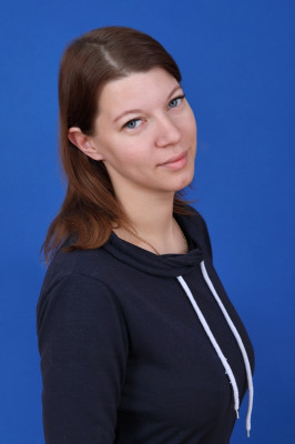 Воспитатель первой квалификационной категории Дровненкова Марина Валерьевна